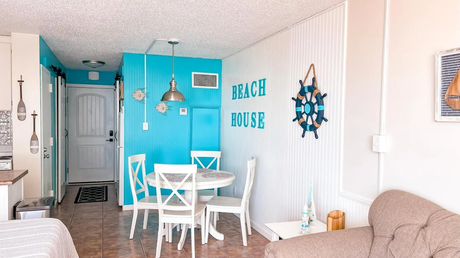 Beachfront Studio - Perfect Location - Free Beach Chairs Panama City Beach 0*,  USA